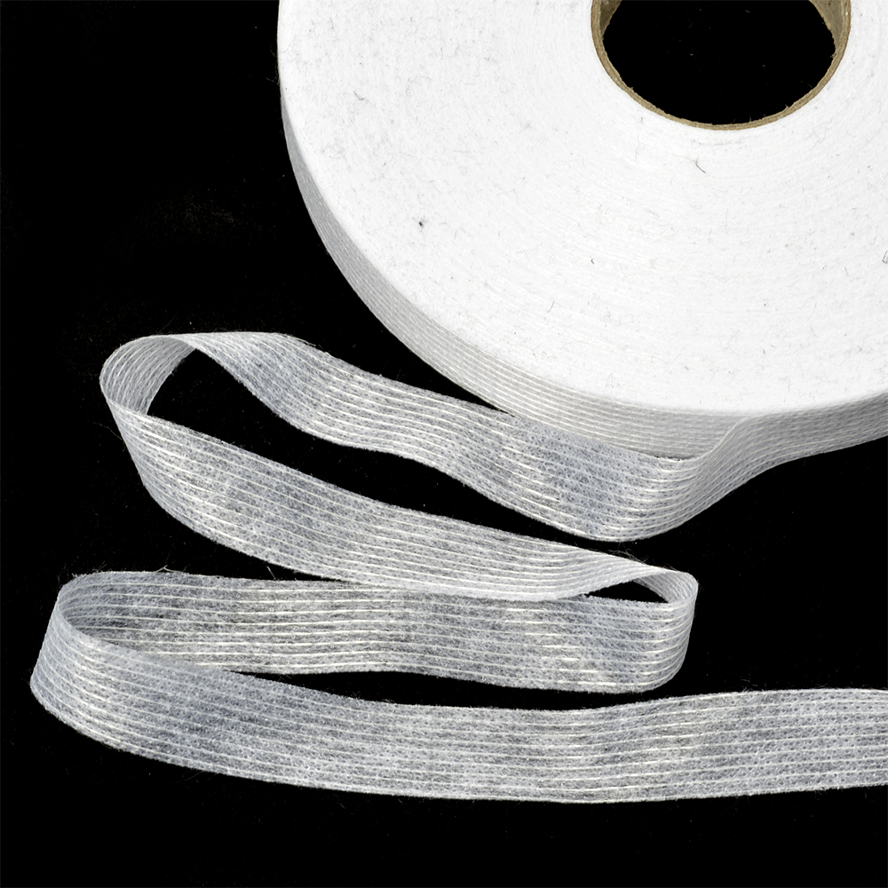 Лента Idealtex нитепрошивная клеевая по долевой 15мм цв.в ассортименте - 0