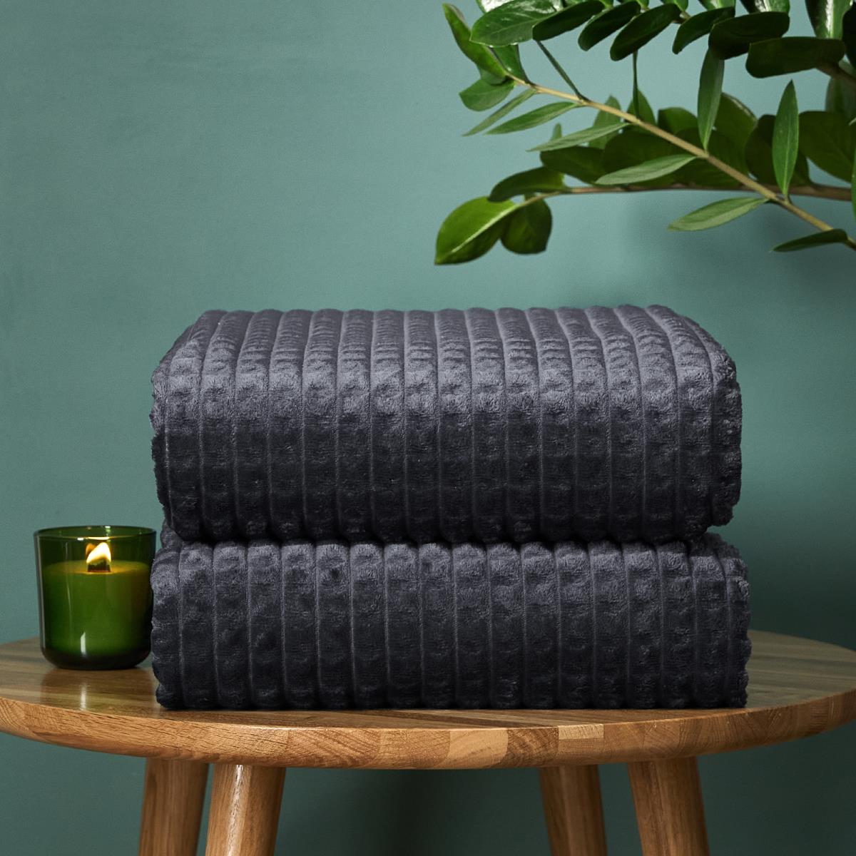 Плед велсофт Fine Line Графит 193927 кубик - 1