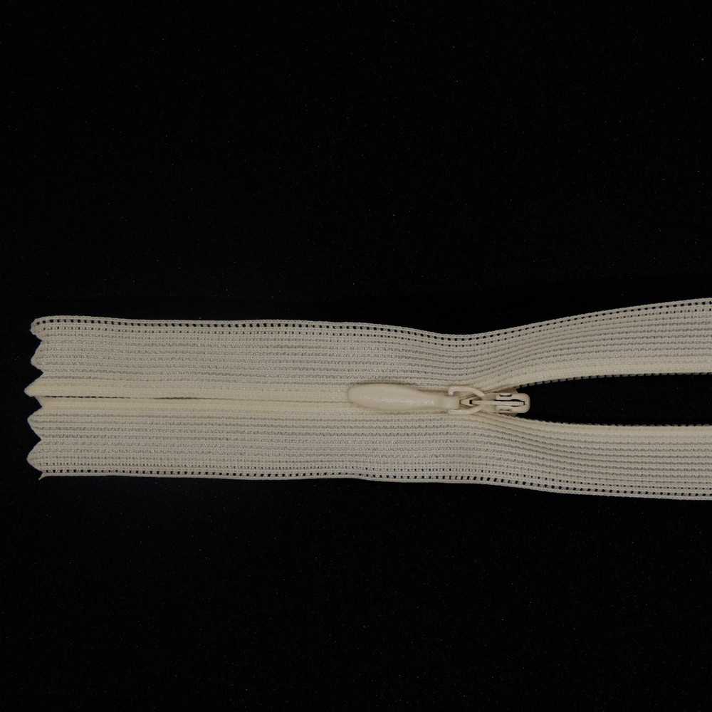 Молния потайная Т3 20 см ц103 молочный - 0