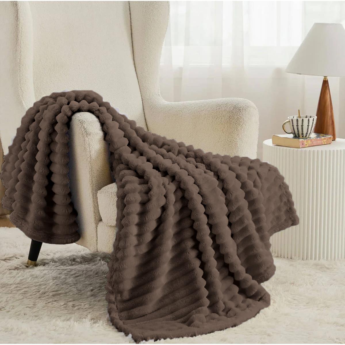 Плед велсофт Vse DOMA полоса 3 см, Шоколадный, ролик - 0