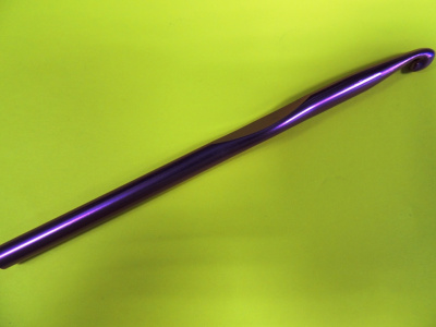 Крючок вязальный с цветным покрытием d 5.0 мм - 0