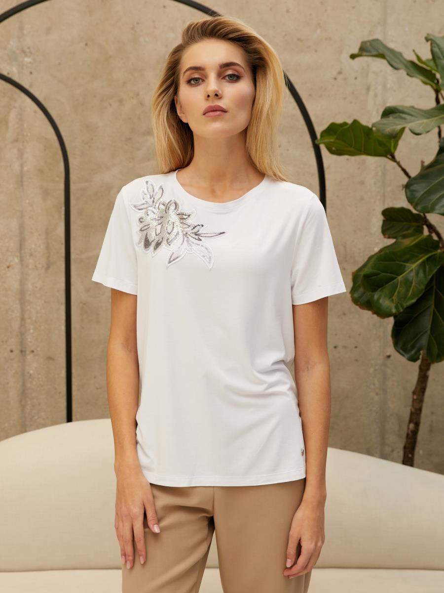 Фуфайка (футболка) жен BeGood SS21WJ135 Floral Shadow белый - 0