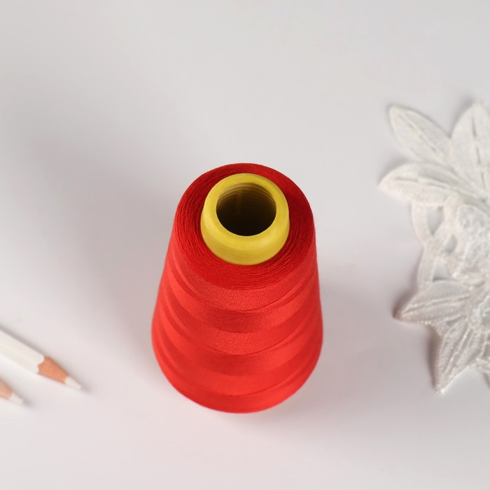 Нитки 40/2 полиэстр ц.112 красные (4570м) - 0