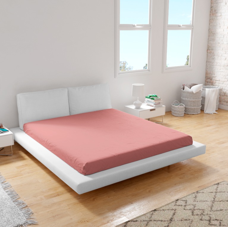 Простыня трикотажная на резинке Fine Line коралл - 2