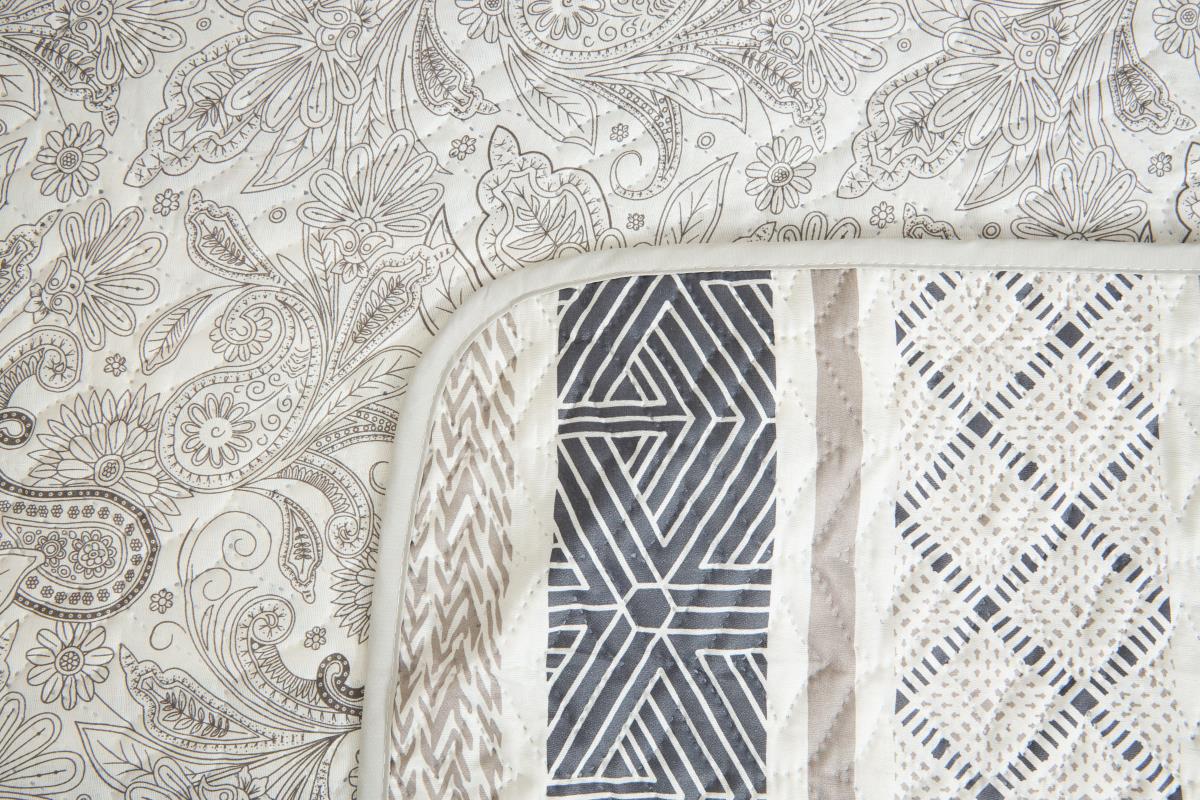 Покрывало двустороннее п/э Комфорт Серые вензеля - 1