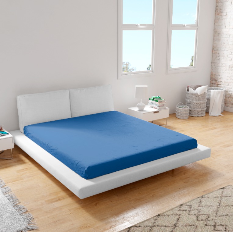 Простыня трикотажная на резинке Fine Line синий - 2