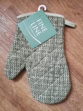 Прихватка-рукавица рогожка Fine Line рис.35007-1 Пестроткань оливковый